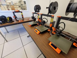 3D printers on desk